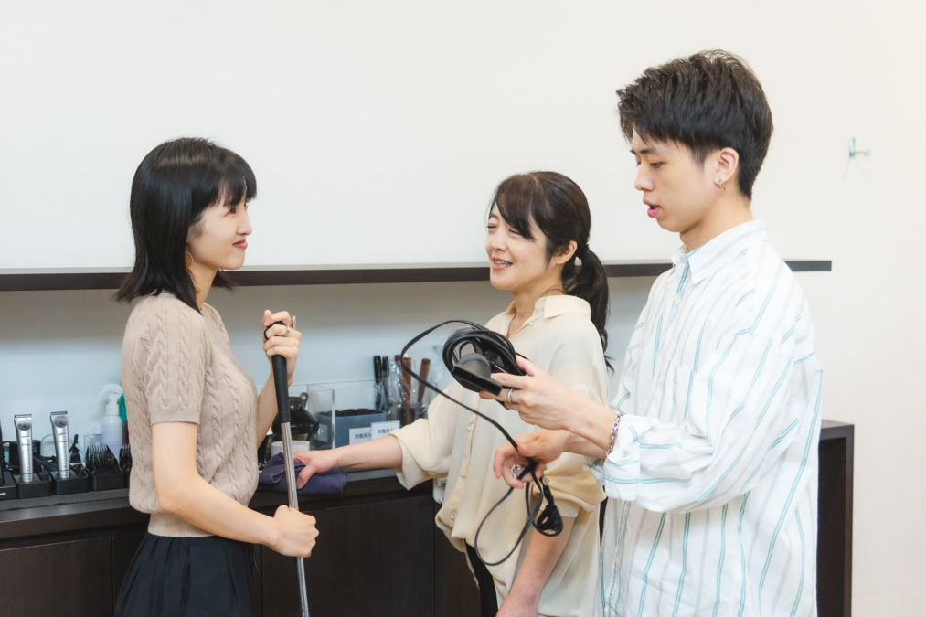カットビースタイル ペリエ西千葉店【2025年03月28日オープン】（美容師の求人）の写真2枚目：スタッフの年齢層も幅広く、安心して長く働けます