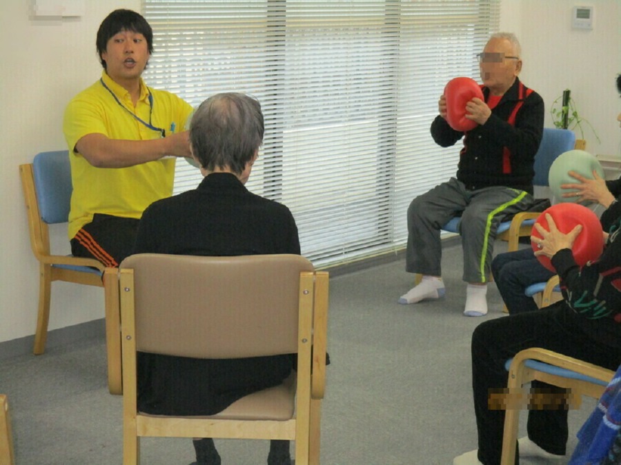 デイサービスセンター　リ・ボーン片倉の写真2枚目：