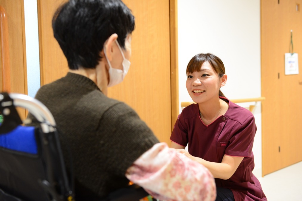 住宅型有料老人ホーム『医心館 あま』（介護職/ヘルパーの求人）の写真1枚目：