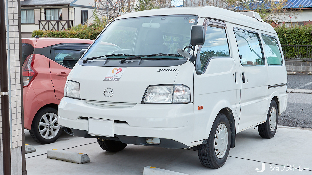 セントケア緑（介護職/ヘルパーの求人）の写真9枚目：訪問用の車両です