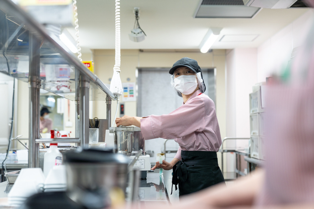 株式会社アミス すこや家・大宮日進内の厨房の画像
