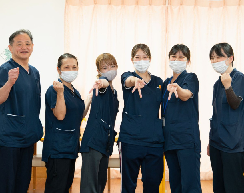 フォンテーヌ相模原東淵野辺(介護職/ヘルパーの求人)の写真8枚目:スタッフ一同、あなたのご応募をお待ちしております!