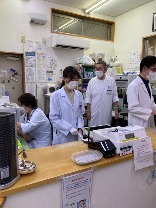 新倉ニコニコ薬局（薬剤師の求人）の写真4枚目：