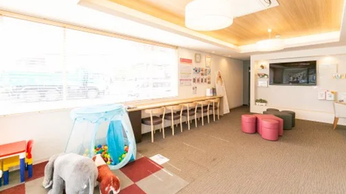 医）真心会　ママとこどものはいしゃさん三木院（歯科医師の求人）の写真7枚目：保育士も在中しておりますので、治療を嫌がる子供への対応も安心していただけます