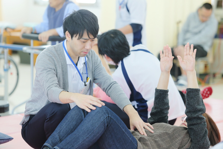 グットライフデイサービス(理学療法士の求人)の写真: