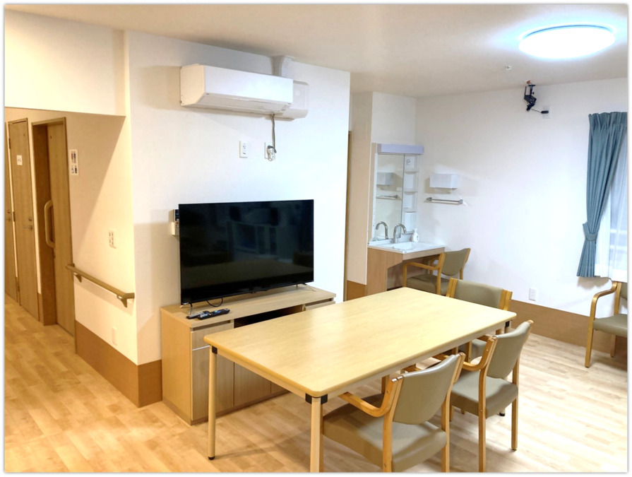 グループホームRASIEL南中丸（生活支援員の求人）の写真14枚目：