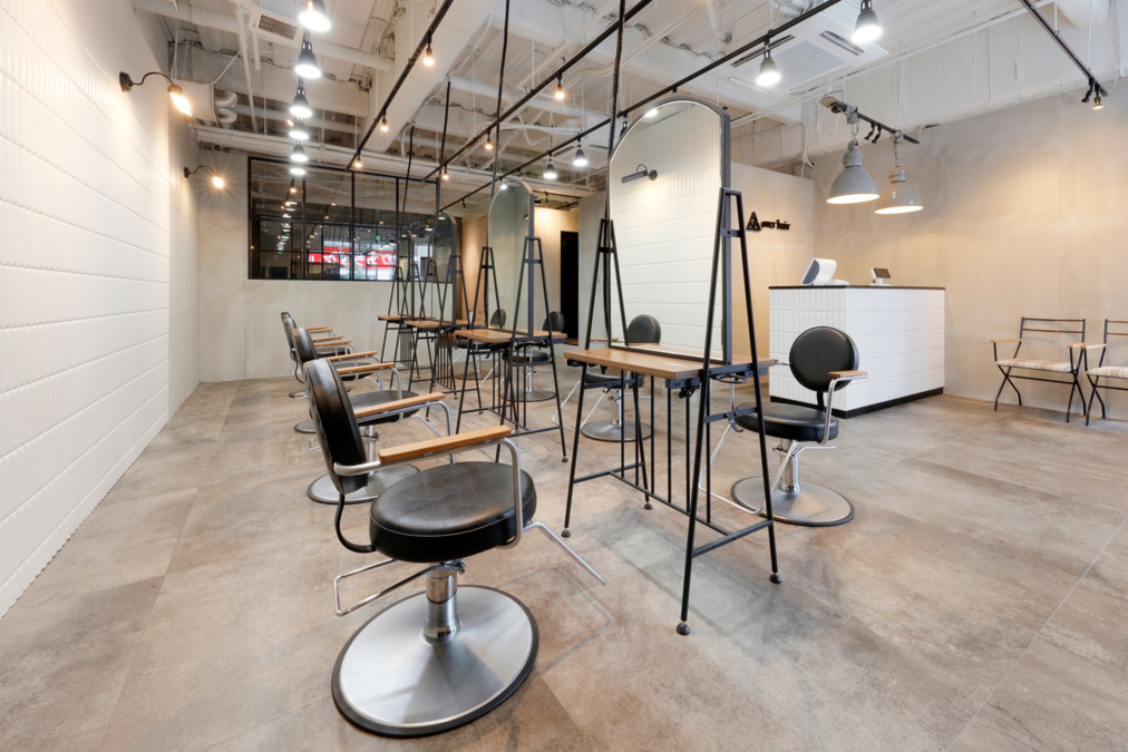 髪質改善＆トリートメントover hair 枚方店の写真2枚目：