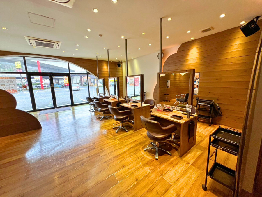 美容室RAFFI 高松勅使店の写真5枚目：