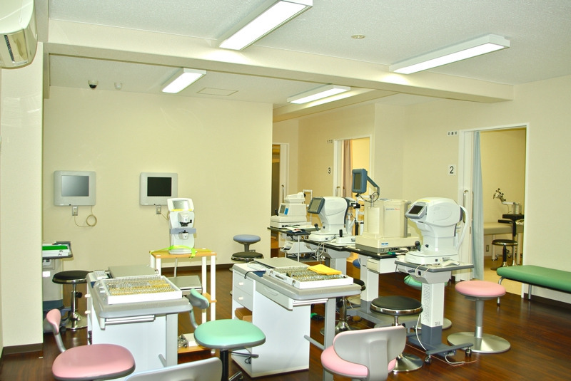 中山眼科クリニック（医療事務/受付の求人）の写真3枚目：