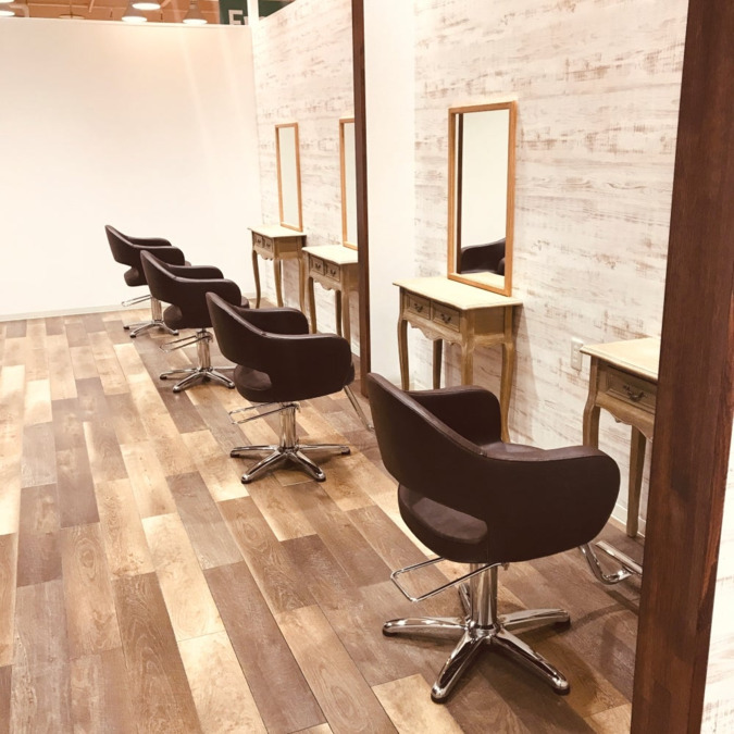 SEVENCOLORSココローズ福山店(美容師の求人)の写真3枚目: