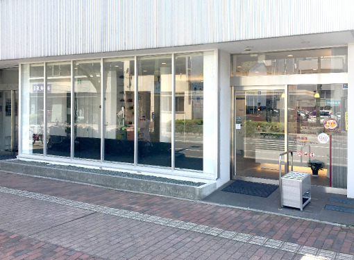 オール薬局中通店の写真