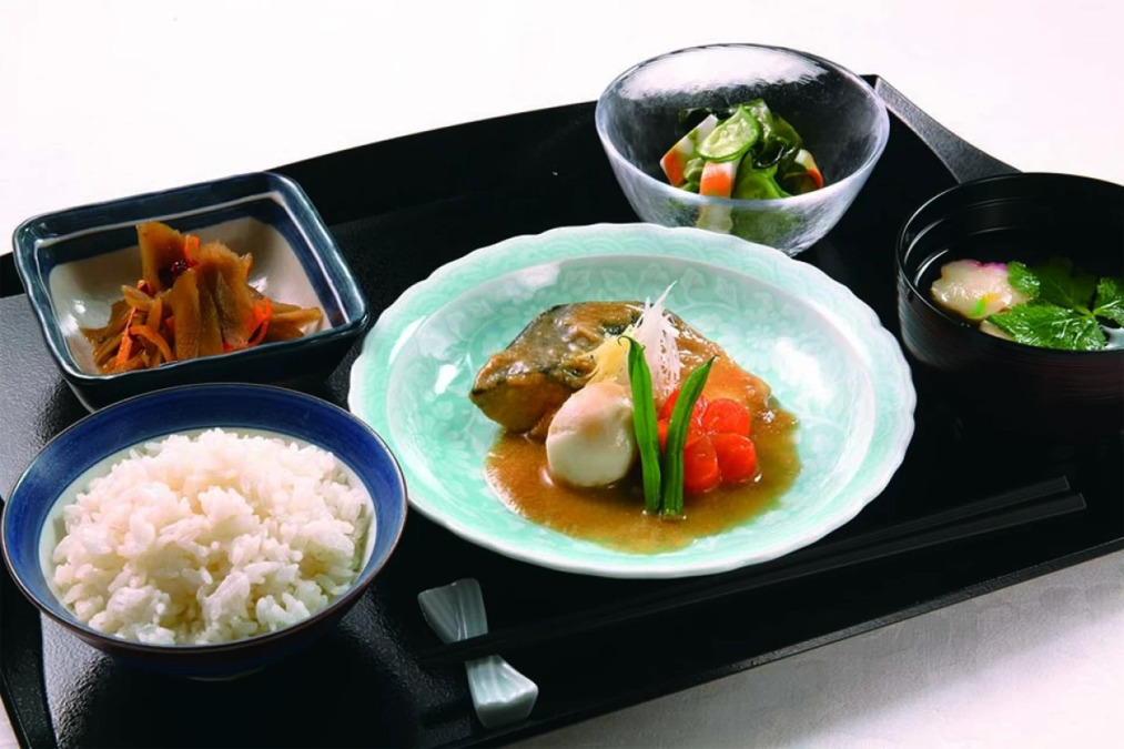 エクセル・サポート・サービス株式会社 チャーム鶴見緑地内の厨房の写真