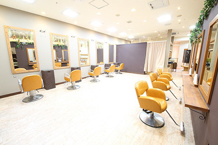 Manis of hair FILの写真2枚目：