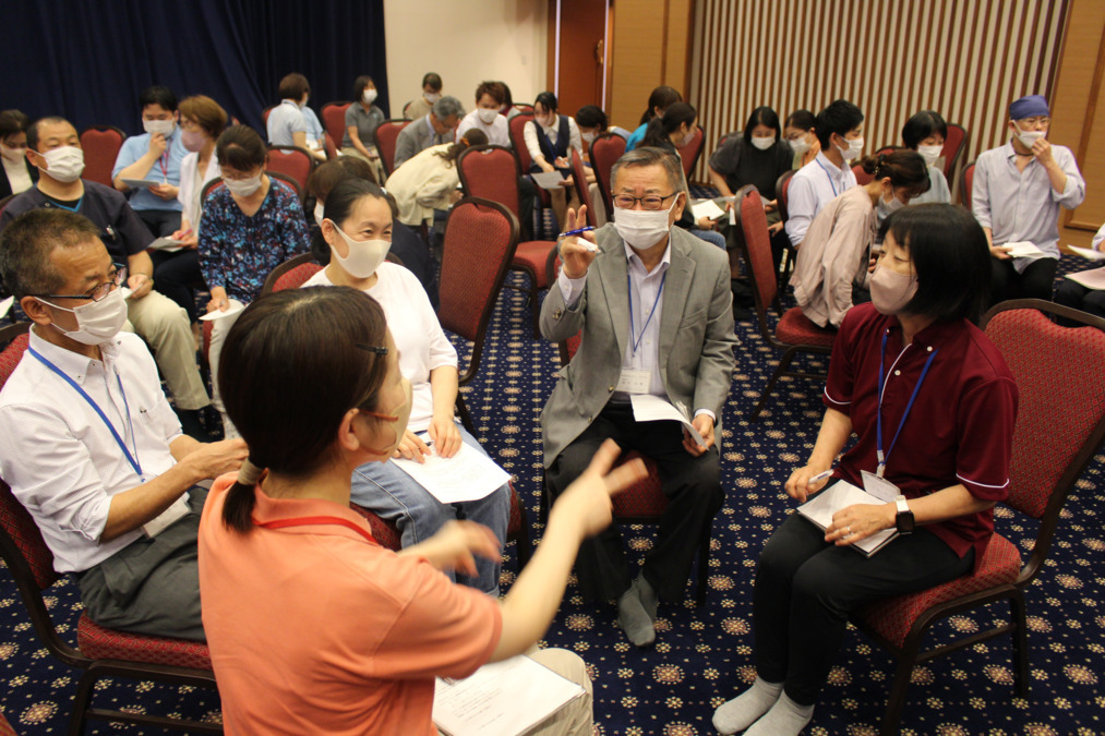 特別養護老人ホーム宇水園（看護師/准看護師の求人）の写真3枚目：職員研修の様子