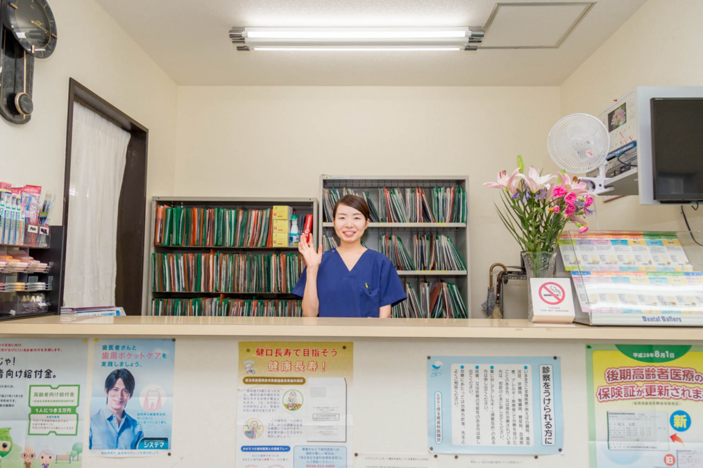 はばら歯科（歯科助手の求人）の写真2枚目：明るい笑顔を大切にしています