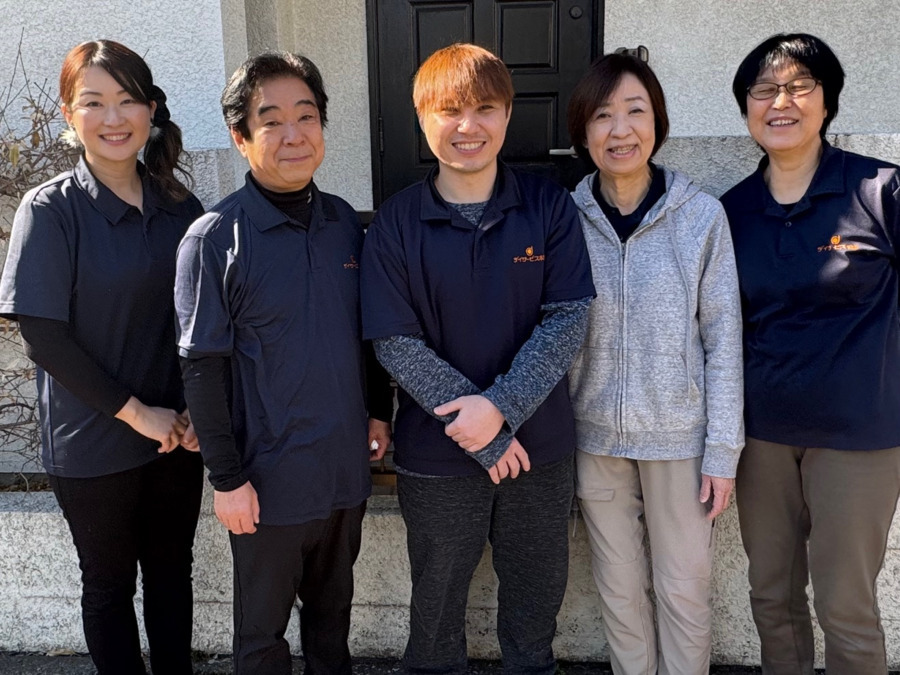 デイサービス本舗狛江(介護職/ヘルパーの求人)の写真2枚目: