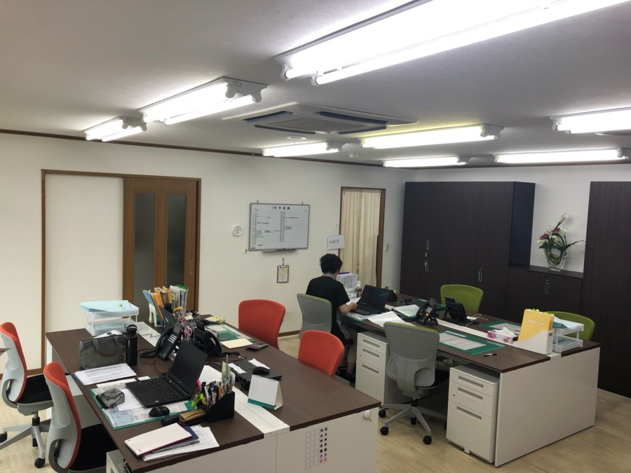 訪問看護ステーション悠友(作業療法士の求人)の写真4枚目:事務所内。
居宅と同じ事務所になっております。