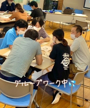 特別養護老人ホーム駒どりの郷の写真9枚目：学習会の中では特にグループワークを大事にしています。