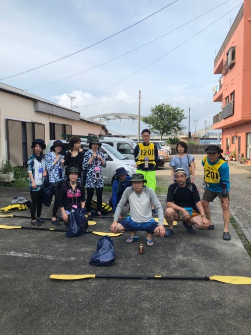木曽団地歯科（歯科医師の求人）の写真5枚目：2019年7月。
今年も奄美大島シーカヤック大会に参加しました。