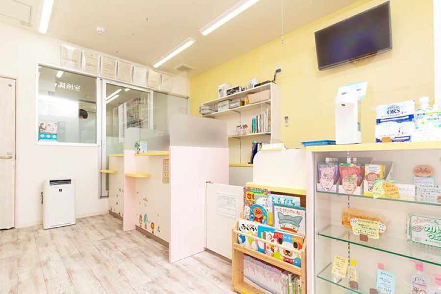 たに調剤薬局かすみがおか店（調剤事務の求人）の写真2枚目：