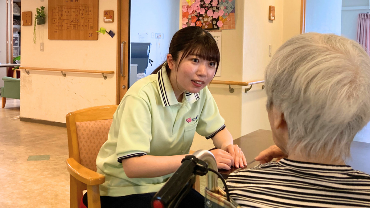 デイサービス宝塚清光苑(作業療法士の求人)の写真5枚目:毎日入居者様一人ひとりに真摯に向き合っています。