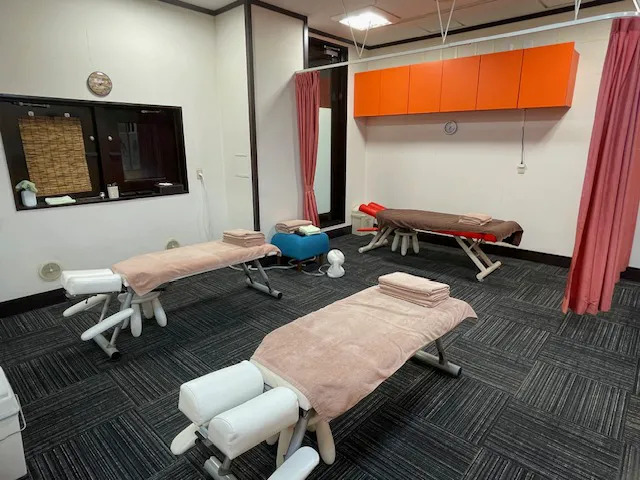 カラダファクトリー 東急あざみ野ゴルフガーデン店の写真2枚目: