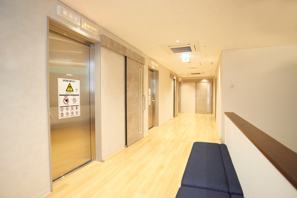 新宿三丁目メディカルクリニック(医療事務/受付の求人)の写真3枚目: