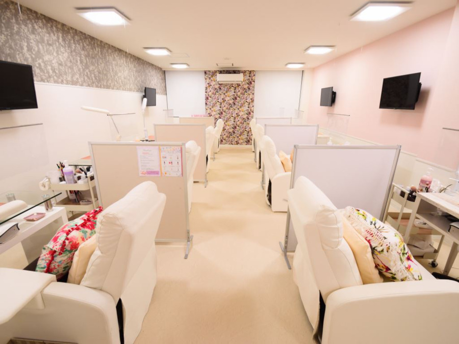 nail salon amore 心斎橋店【2026年冬オープン予定】（ネイリストの求人）の写真6枚目：