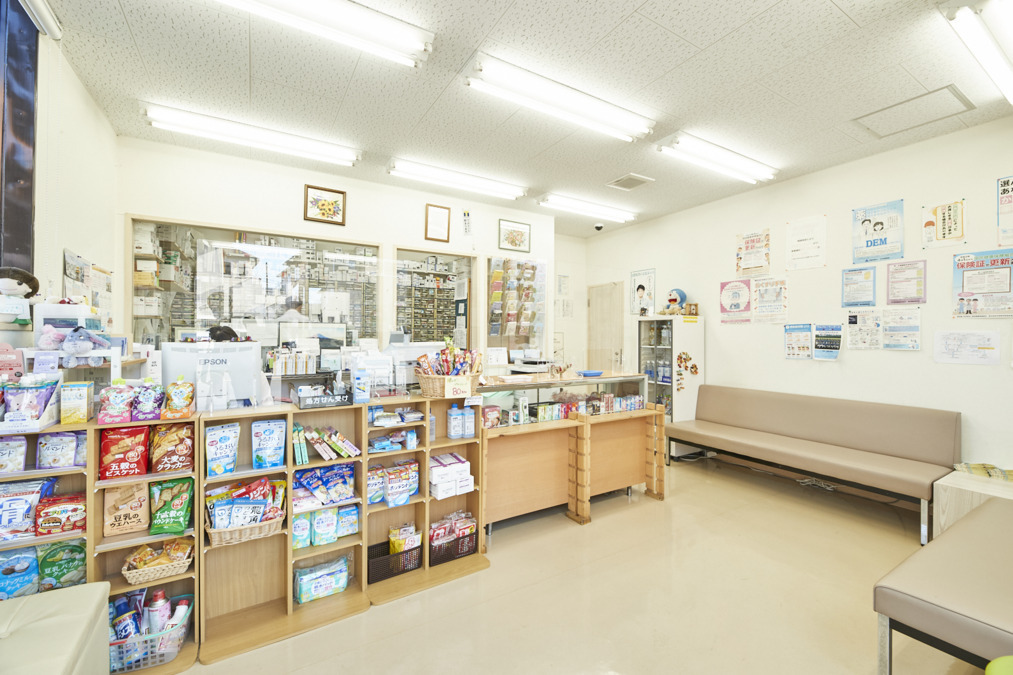 平山調剤薬局（薬剤師の求人）の写真2枚目：平山調剤薬局の内観