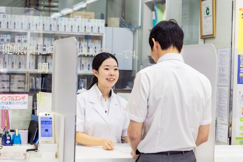保険調剤薬局　同仁堂上通店の写真3枚目：