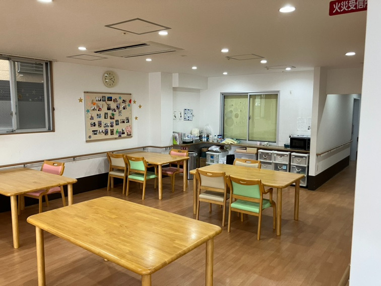 住宅型有料老人ホーム「コミュニティー大正」（介護職/ヘルパーの求人）の写真3枚目：