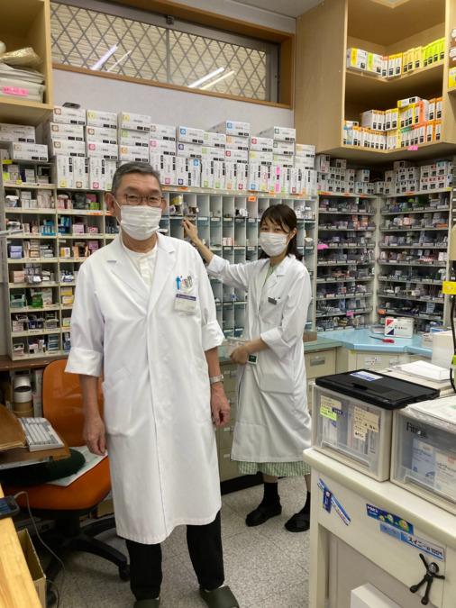 新倉ニコニコ薬局（薬剤師の求人）の写真2枚目：