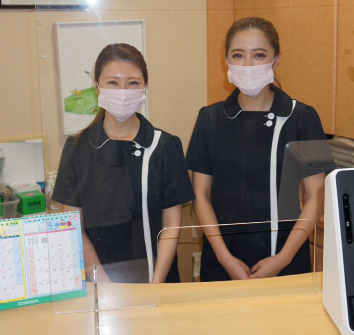 さえぐさ歯科クリニック（歯科衛生士の求人）の写真3枚目：受付スタッフ