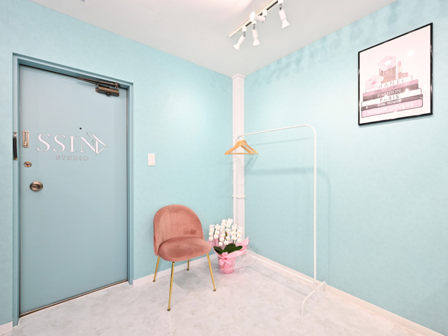 【眉毛×まつ毛パーマ専門店】　SSIN STUDIO 池袋店【2025年03月01日オープン】（アイリストの求人）の写真7枚目：
