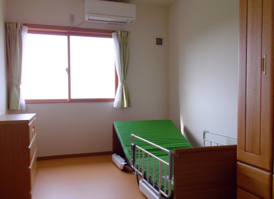 グループホームいろ花の里(介護職/ヘルパーの求人)の写真2枚目: