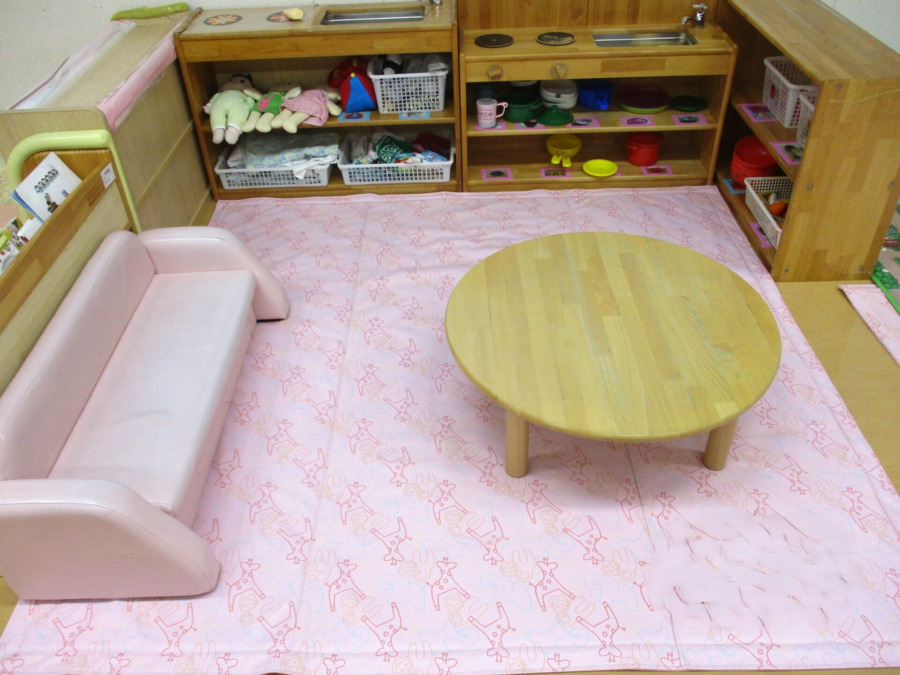 港区第二青南保育室(保育士の求人)の写真4枚目:コーナー保育