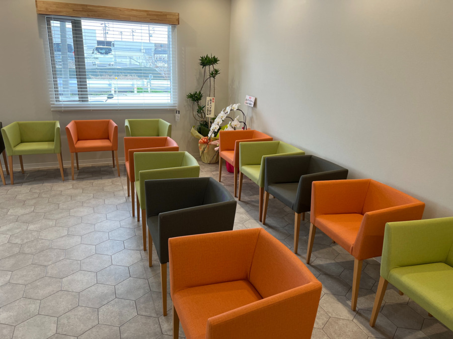 豊田調剤薬局 半田彦洲店の写真3枚目: