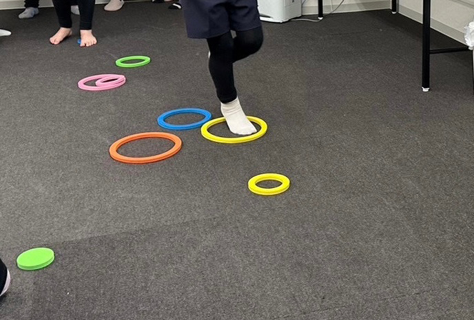 放課後等デイサービスマイステージひまわり西九条（児童指導員/指導員の求人）の写真5枚目：