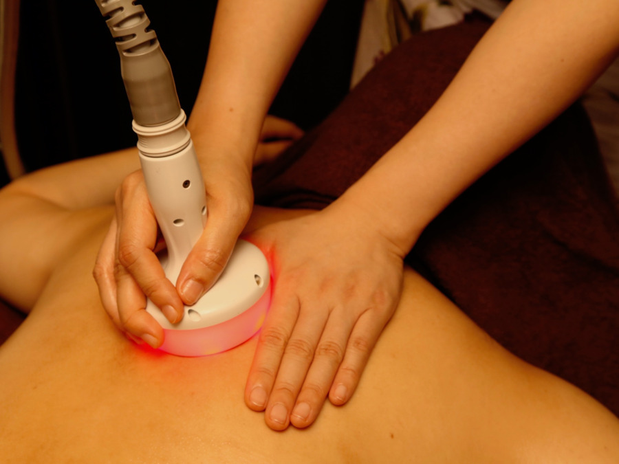 アロマリンパマッサージ＆ドライヘッドスパ　PLATINUM AROMA 京都河原町店 【プラチナムアロマ】 【2025年12月オープン予定】（エステティシャン/セラピストの求人）の写真3枚目：