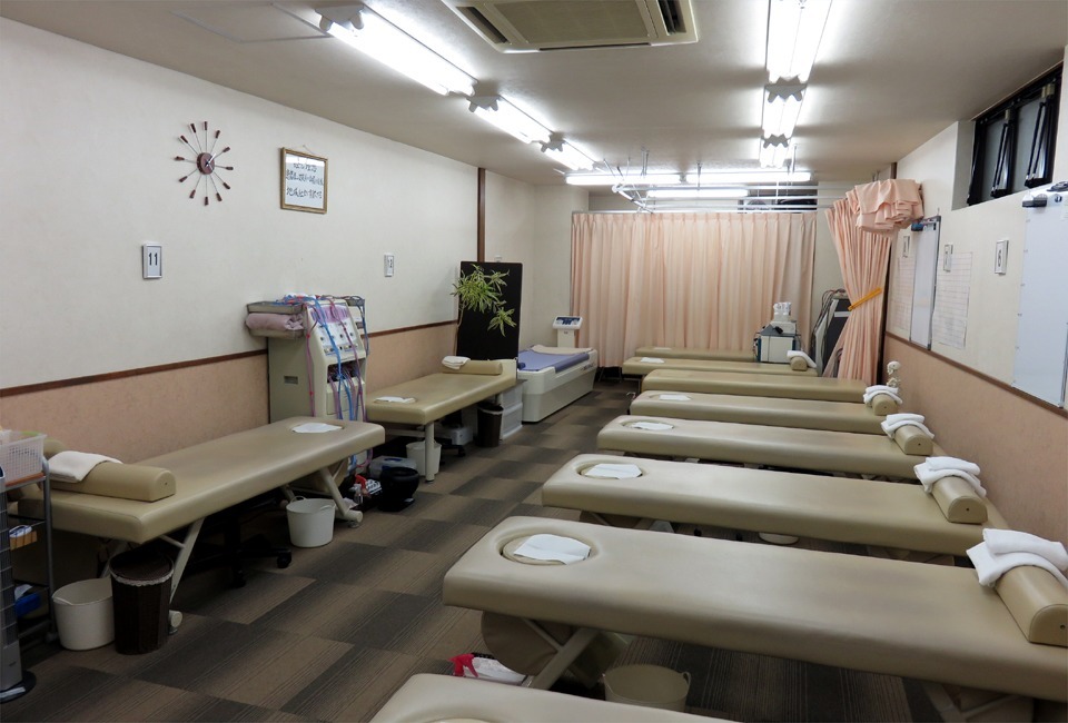 笑顔鍼灸整骨院　大手町院（柔道整復師の求人）の写真2枚目：