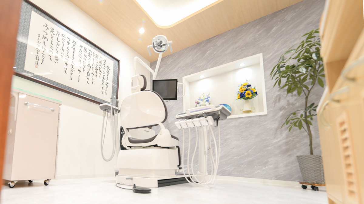 医療法人徳真会　みのおデンタルクリニック（歯科衛生士の求人）の写真6枚目：