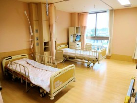 石巻ロイヤル病院（看護師/准看護師の求人）の写真7枚目：病室