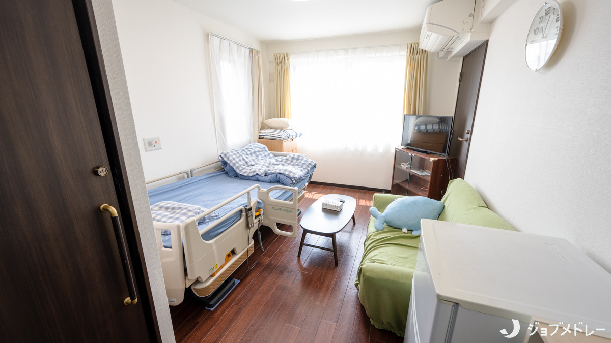 朝日ケアホーム山鼻の写真15枚目：ゆったりとした居室です