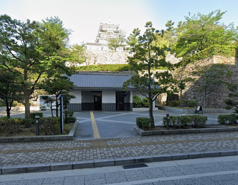 ココシア福山城前の画像