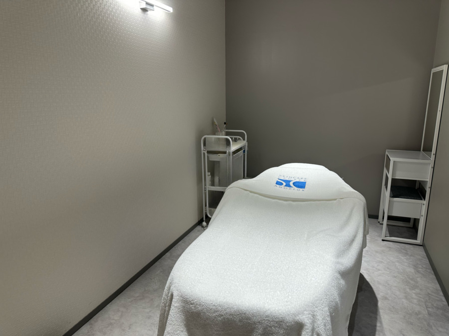 アンジェラックス　スキンケアセンター新宿（エステティシャン/セラピストの求人）の写真4枚目：