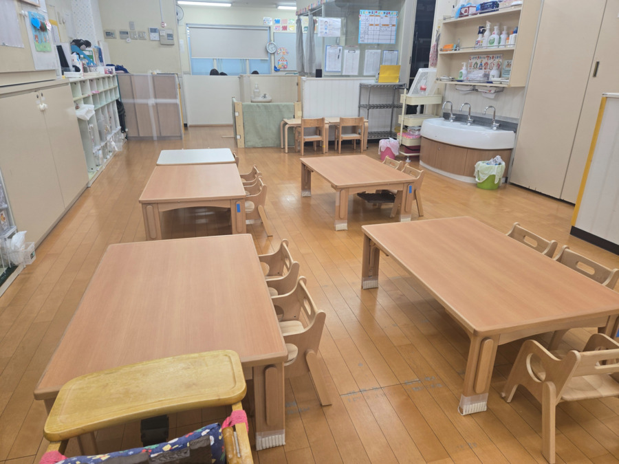 永山駅前こどもの家（保育補助の求人）の写真2枚目：