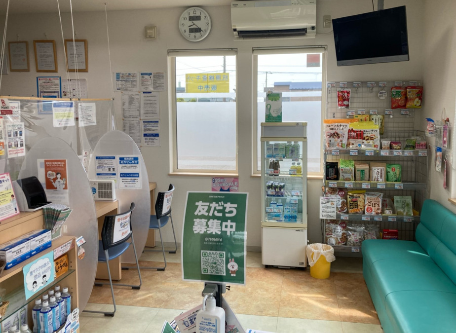 さくらぎ調剤薬局（薬剤師の求人）の写真3枚目：さくらぎ調剤薬局　待合室