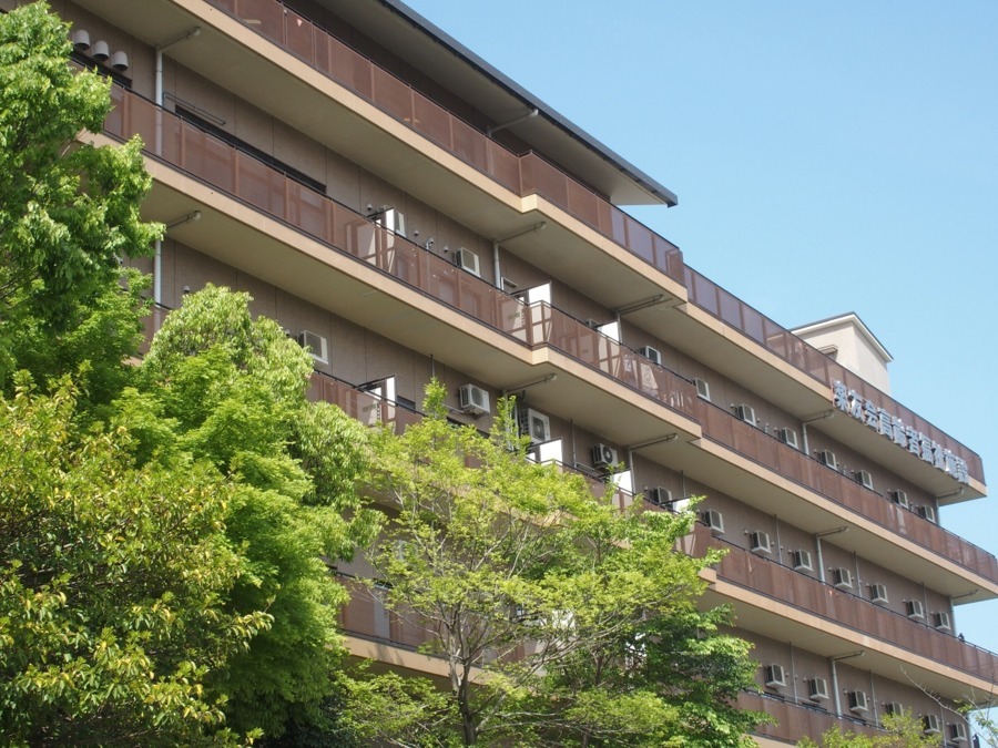 白楽荘居宅介護支援事業所（ケアマネジャーの求人）の写真3枚目：特養、軽費、デイサービス等の施設が併設されています。