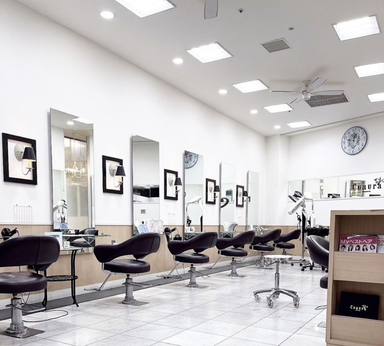 Cuaura 千葉ニュータウン中央店（美容師の求人）の写真2枚目：