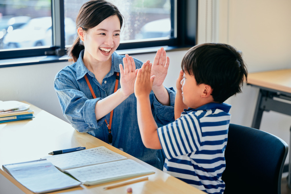放課後等デイサービスアプリコ 島立教室（作業療法士の求人）の写真4枚目：
